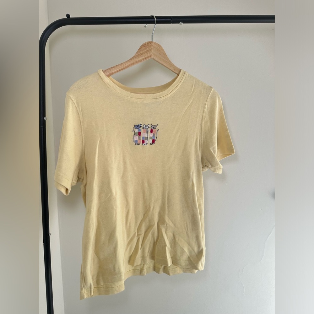 Pale Yellow Vintage Cat Tee